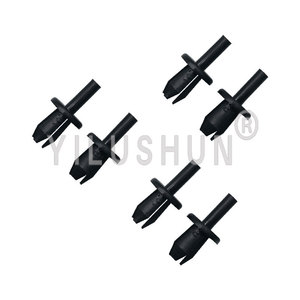 Soporte de Montaje para Placa de Matrícula P25, Clip de Nylon PA66, Fijación Automática para Reemplazo o Reparación - Product Image 4