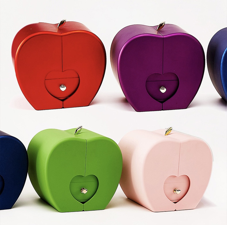 gift box necklace valentines day rose