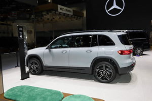 <span class=keywords><strong>Mercedes</strong></span>-Benz <span class=keywords><strong>GLB</strong></span> 2026 <span class=keywords><strong>GLB</strong></span> 220 Édition Collector <span class=keywords><strong>Hybride</strong></span> Léger 5 portes 5 places SUV Traction Avant Suspension Arrière Indépendante à Bras Multi-Liaisons - Product Image 2