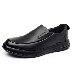 Nouvelles baskets en cuir de vachette respirantes pour hommes, chaussures plates de haute qualité pour le bureau, mocassins noirs à enfiler en cuir véritable, marque tendance - Product Image 1