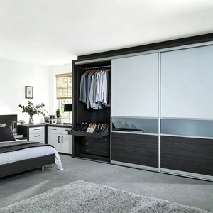 Armadio Moderno Personalizzato con Porte Scorrevoli Durevoli per Camera da Letto, Ideale per Riporre Vestiti, Scarpe e Borse - Product Image 5