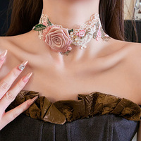 Collar de diamantes con incrustaciones de perlas de flores de tela de gama alta, diseño dulce fresco, serie forestal, accesorio de regalo al por mayor