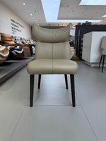 Chaise de salle à manger moderne de style nordique, chaise rembourrée en cuir PU de luxe pour restaurant et maison