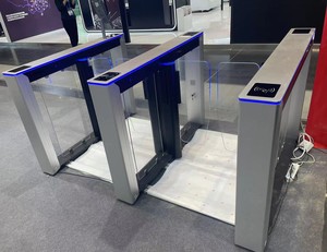 อลูมิเนียมอัตโนมัติอุปสรรคความเร็วประตูรูดการ์ดควบคุมการเข้าถึงโซลูชันหมุนสําหรับการขายเพื่อการควบคุมการเข้าถึงที่มีประสิทธิภาพ - Product Image 5