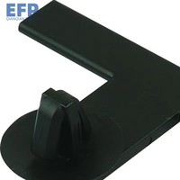 Vente directe usine – Clips de fixation universels en plastique pour câbles automobiles, rivets à vis, attaches pour panneaux de porte, garde-boue et jantes