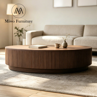 Table basse ronde en bois brun de style moderne, antique, vintage, classique, luxueuse pour salon, mobilier d'hôtel, table à cocktail en marbre