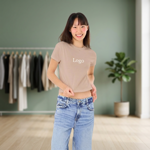 เสื้อยืดซิลค์สกรีน 210 กรัม ผ้าคอตตอน 40 คอมบ์ ทรงสลิมฟิตสำหรับผู้หญิง แบบครอปท็อป - Product Image 5