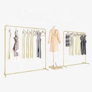 Perchero de <span class=keywords><strong>Ropa</strong></span> Colgante Dorado Personalizado, Exhibidores de <span class=keywords><strong>Ropa</strong></span> Metálicos, Estantes de Exhibición de Prendas, Perchero de Pared para Tiendas Minoristas - Product Image 5