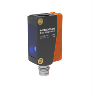 Sensor Fotoeléctrico Akusense ESB-BY30APE, Luz Azul, IP67, Supresión de Fondo, Reflexión Difusa, Mini Cuadrado, 10-30V - Product Image 1