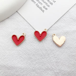 Nouveaux pendentifs en forme de coeur multicolores à la mode accessoire mignon pour bricolage porte-clés boucles d'oreilles Bracelets chaînes de téléphone portable - Product Image 2