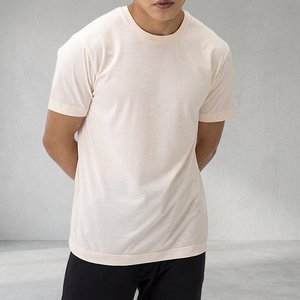 Nouvelle Collection T-shirt Homme Oversize en Coton Polaire avec Impression Personnalisée Sérigraphie et Logo Numérique, Vêtement de Sport d'Extérieur Respirant et Séchage Rapide - Product Image 2