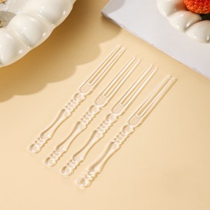 Di alta qualità per uso alimentare di colore personalizzato Mini portatile usa e getta di plastica forchette di plastica spiedini di frutta per la casa - Product Image 2