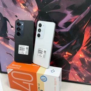 ขายส่งสมาร์ทโฟน Spark 40 Pro+ ระบบแอนดรอยด์ หน่วยความจำ 16GB ความจุ 1TB หน้าจอใหญ่ 7.3 นิ้ว กล้อง 108MP แบตเตอรี่ 8000mAh รองรับ 5G รุ่น P+ - Product Image 1