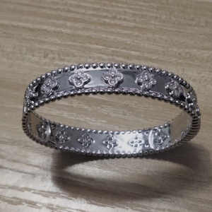 Bracciale <span class=keywords><strong>Portafortuna</strong></span> Cinque Fiori in Pietra di Pavone Oro Rosa 18k con Diamanti Set Rosso Grigio Beimu Gioielleria Vendita all'Ingrosso - Product Image 6