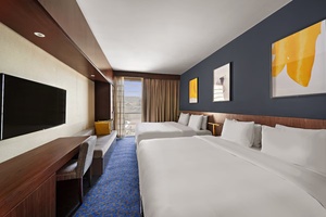ชุดเฟอร์นิเจอร์ห้องนอนขนาดควีนไซส์สำหรับโรงแรม Vico โดย ihg เฟอร์นิเจอร์ดีไซน์ใหม่สำหรับซาอุดิอาระเบีย - Product Image 4