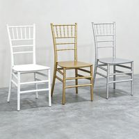 Chaises de banquet empilables en plastique doré pour mariage, hôtel et fête, capacité 660 lbs, vente en gros d'usine