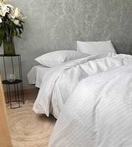 ชุดเครื่องนอนผ้าฝ้ายลายขวางพร้อมผ้าซาติน, ชุดเครื่องนอนผ้าฝ้าย100% เบาระบายอากาศได้ดีเหมาะสำหรับใส่ในบ้านโรงแรมคิงไซส์ - Product Image 4