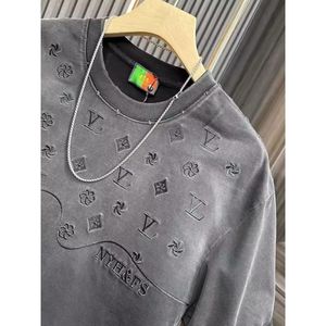 T-shirt di Alta Qualità con Design Classico di Lusso Leggero, Top da Uomo Semplice e alla Moda, T-shirt da Uomo - Product Image 4