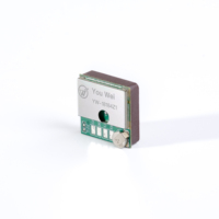 Module récepteur GPS DGPS RTK haute précision antenne en céramique IoT pour le positionnement télématique des actifs de logistique de conteneur de fret