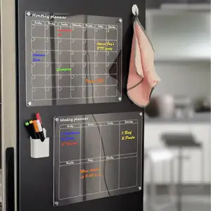 2 adet buzdolabı takvimi, akrilik ve manyetik aylık ve haftalık planlayıcısı 6 renk belirteçleri ile buzdolabı için yeniden kullanılabilir panoları