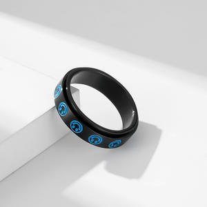 Rotatable Stainless Steel <b>Ring</b> With Smile Face Design For Stress Relief Unisex Jewelry Gift In Steel Gold Black Colors - Product Image 4