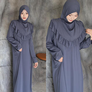 <span class=keywords><strong>Abaya</strong></span> décontractée à capuche froissée de <span class=keywords><strong>grande</strong></span> <span class=keywords><strong>taille</strong></span> à la mode et bon marché, robe <span class=keywords><strong>abaya</strong></span> du Moyen-Orient à volants pour femmes - Product Image 1