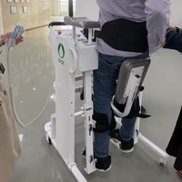 Robots exosquelettes médicaux pour aider les patients à se tenir debout et à marcher, destinés à la physiothérapie et à la réadaptation