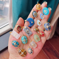 Pendentif semi-précieux en agate rouge naturelle anodisée en forme de soleil, de lune et d'étoile, collier tendance pour femmes, bijoux de charme, cadeau