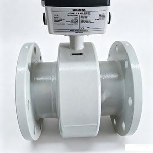 Capteur de débit magnétique 7ME5510 MAG5100W pour eau, gaz, huile – Précision +/-0,5 %, compatible avec les revêtements résistants à l'usure - Product Image 1