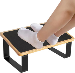 Reposapiés Ergonómico de <span class=keywords><strong>Madera</strong></span> Color Negro Carbón para Debajo del Escritorio para Oficina en Casa - Product Image 3
