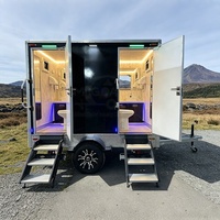 Remorque WC portable commerciale à 2 postes, noire, à essieu simple, avec lavabo et sèche-mains, pour la location événementielle, rentabilité élevée