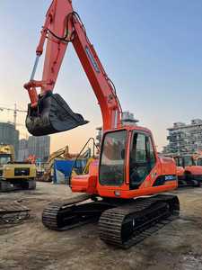 Excavadora Usada Doosan DH150 Fabricada en Japón, 15 Toneladas de Peso Operativo, Modelo 2015, Cucharón de 0.5m, 37Kw de Potencia, Componentes Principales: Motor y Bomba - Product Image 2