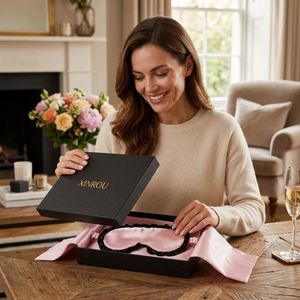 Oeko-Tex Standard Mulberry Eye With Ruffle Frill, <b>Light</b> Portable Gift Box Custom Logo Silk <b>Sleep</b> Mask Wholesale Gifts - Product Image 2