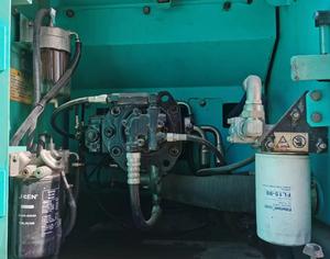 Versión Original Kobelco Sk210, excavadora de orugas medianas de 21 toneladas, bomba de caja de cambios de motor Isuzu usada, componentes de núcleo, engranaje de Motor - Product Image 4