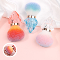 Brosses douces pour enlever la poudre de manucure, brosses de nettoyage des ongles en forme de diamant