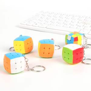 Cubo di Rubik Mini 3x3 Colorato Senza Adesivi, Giocattolo Educativo con Ciondolo da 3,0 CM, Portachiavi - Product Image 5