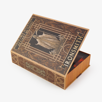 Boîtes cadeaux rigides en carton de luxe avec logo UV personnalisé, forme de livre, pour l'emballage de vêtements