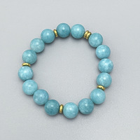 Bracelet élastique en acier inoxydable doré 18 carats avec de grandes perles de pierres précieuses naturelles pour femme