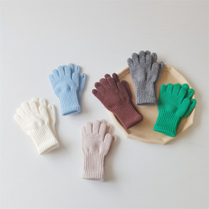 YJ031 Guantes de color sólido al por mayor para el invierno - Product Image 1