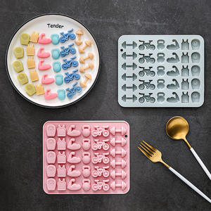 Moldes de Silicona Antiadherentes para Repostería, Aptos para Alimentos, Reutilizables, Lindos Moldes Magnéticos de Silicona para Chocolate, Dulces y Hielo - Product Image 3