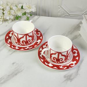 Service à thé vintage en céramique rouge, 6 tasses, 6 soucoupes, théière, pot à lait, sucrier, ensemble de tasses à café en porcelaine de Noël - Product Image 5