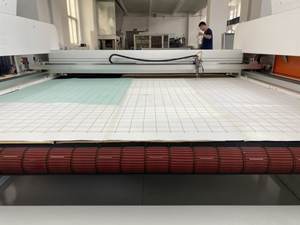 ARGUS सीसीडी कैमरा लेजर कटिंग मशीन 100W ऑटो फीडिंग फैब्रिक क्लॉथ लेजर कटर गारमेंट इंडस्ट्री लेजर कटिंग मशीन - Product Image 3