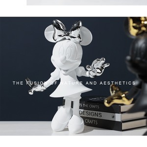 Sculpture Minnie Cartoon Moderne et Simple, Poupée Créative Tendance à Tenir pour Décoration de Salon et Bureau d'Enfants pour Noël - Product Image 3