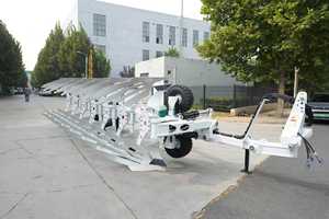 Arado Reversible de Control Hidráulico Semi-Montado de Servicio Pesado Serie <span class=keywords><strong>Pioneer</strong></span> para Arado Profundo en Grandes Fincas - Product Image 6