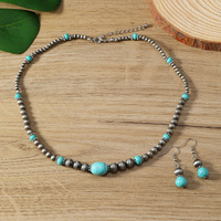 Ensemble de collier et boucles d'oreilles en perles de style bohème européen américain pour femmes, ensemble de bijoux en perles argentées et vertes
