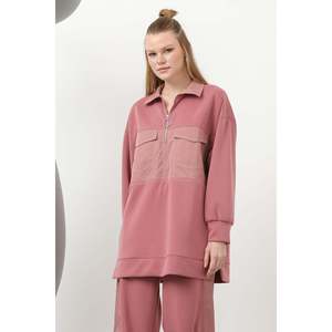 Ensemble deux pièces pour femme Loreen avec détails de couture rose et poches - Ensemble élégant et fonctionnel pour tous les jours - Product Image 3