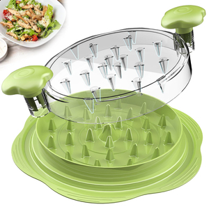 Máquina Desmenuzadora de Pollo Premium Pro de 10 Pulgadas, Herramienta Desmenuzadora de Carne Visible con Cepillo y Tenedor para Cocina, Barbacoa, Tacos y Ensaladas - Product Image 2