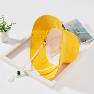 Mũ rộng vành mùa hè chất liệu cotton linen, họa tiết hoạt hình, nhiều màu sắc, có dây quấn cổ, dành cho nữ, thích hợp đi biển - Product Image 3