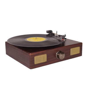 Reproductor de discos de vinilo de <span class=keywords><strong>3</strong></span> velocidades con altavoces incorporados Auto-Stop BT y salida <span class=keywords><strong>RCA</strong></span> Sonido retro con conectividad moderna - Product Image 1