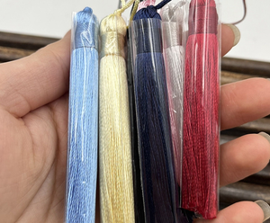 Colgantes de borlas de poliéster de seda helada suave de 8 cm de largo Decoraciones colgantes de flecos <span class=keywords><strong>Humpty</strong></span> <span class=keywords><strong>Dumpty</strong></span> para cortinas y textiles para el hogar - Product Image 4